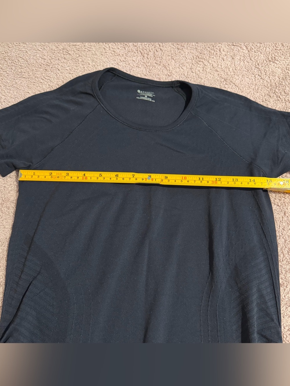 Athleta Speedlight Seamless Tee Ruched Athletic Performance Top. Color Black. M - Picture 5 of 10